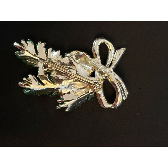 Vintage Christmas Gold Tone Enamel Pine Cone Brooch Pin Signed Gerry's - Picture 2 of 3